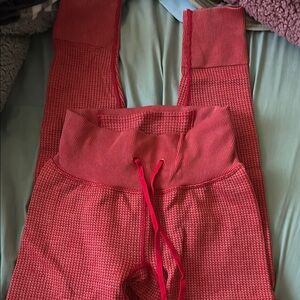 Red Textured High-Waisted Leggings
